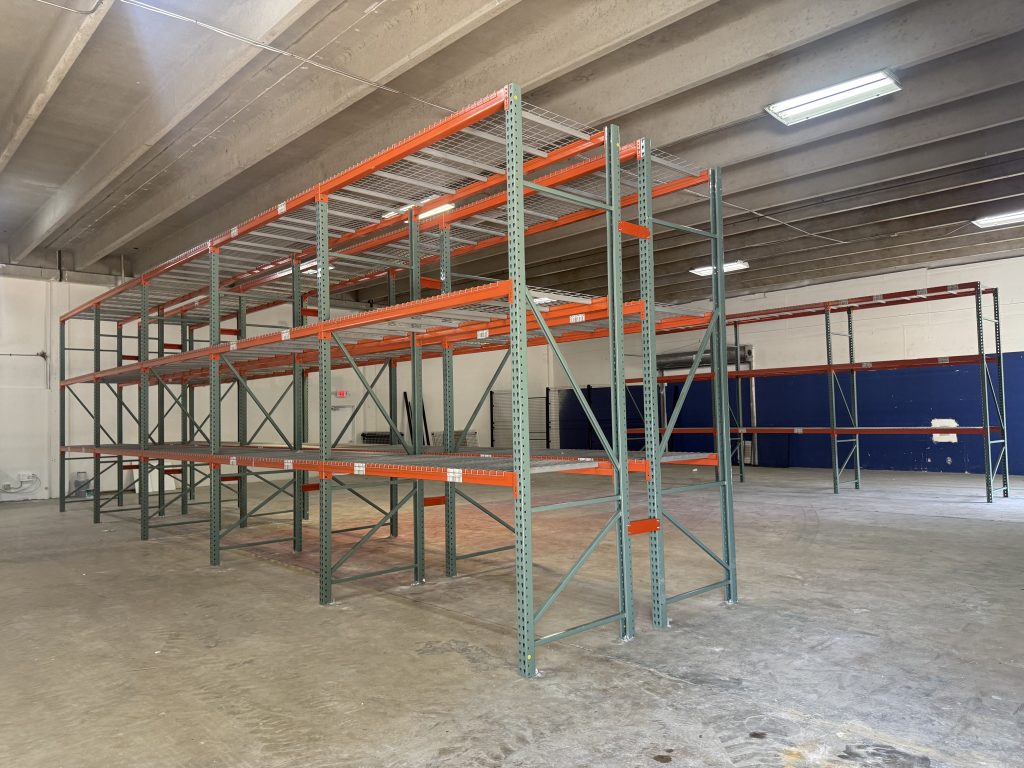 selective pallet rack